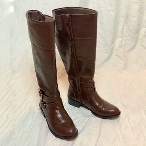 Arizona Women’s Boots (Wide Calf)